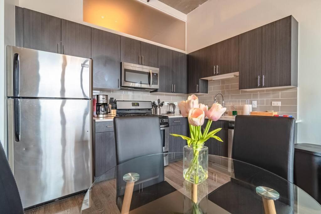 Skyline 2Br In South Loop With Optional Parking & Gym Access Near Museum Campus And Mccormick Place Chicago Exterior photo